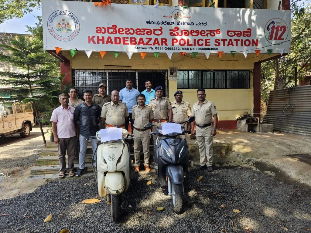 खडेबाजार पोलिसांकडून दुचाकी चोरट्याला अटक Two-wheeler thief arrested by Khadebazar police