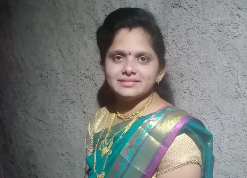 घरगुती भांडणातून पत्नीला गळा दाबून संपवले Man strangles wife to death over domestic dispute