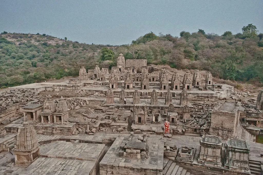 मध्यप्रदेशातील बटेश्वर मंदिर Bateshwar Temple in Madhya Pradesh