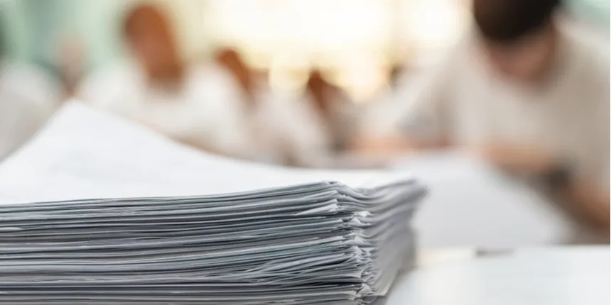 गुन्ह्याची कागदपत्रे उपनिरीक्षकाकडूनच गहाळ Crime documents missing from sub-inspector himself