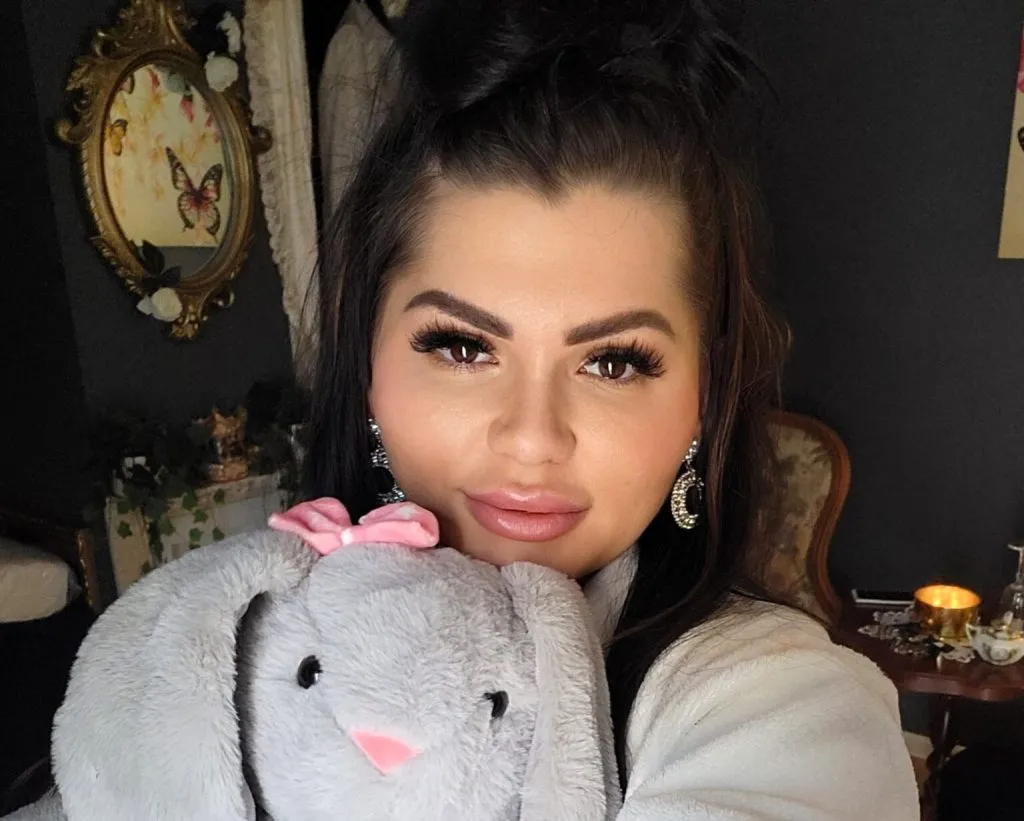 Earning money by hugging people