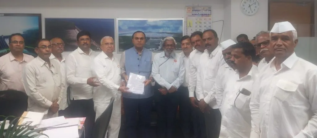 Agricultural pumps do not have water meters, water charges remain at the old rate