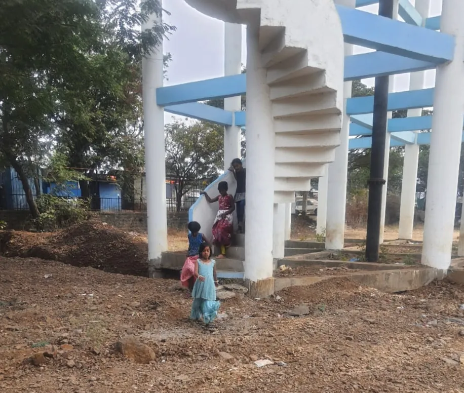The water tank in Bawda became a selfie point