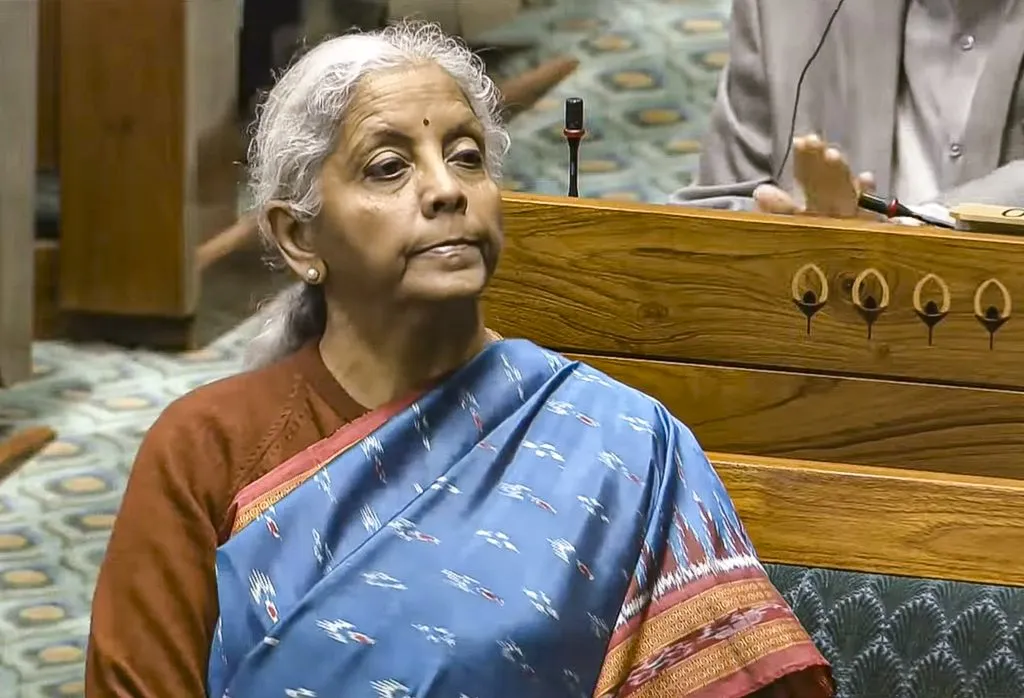 विकासदर 6.3 ते 6.8 टक्के राहणार Growth rate will remain at 6.3 to 6.8 percent