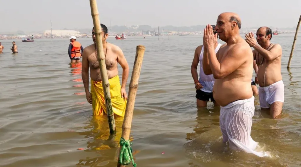 Rajnath Singh takes a dip in the Sangam