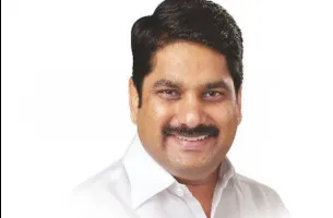 स्थानिक निवडणुकीत शक्य तेथे आघाडी Lead wherever possible in local elections