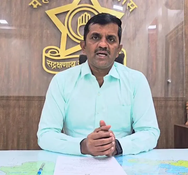 वाहन चोरीचे 19 गुन्हे उघडकीस 19 vehicle theft cases exposed