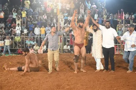 Ratnagiri residents experienced the thrill of wrestling!