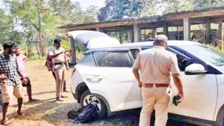 1 crore 15 lakhs found in abandoned car