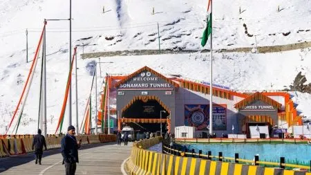 ‘झेड-मोड’ भुयारी मार्ग ‘Z-mode’ subway