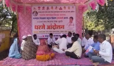 “नियोजित माणदेश जिल्ह्याचे मुख्य ठिकाण आटपाडी व्हावे” The headquarters of the planned Mandesh district should be Atpadi