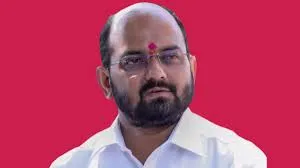 शहरातील सर्व मिळकतधारकांना लवकरात लवकर प्रॉपर्टी कार्ड देण्याचे नियोजन करा Plan to Expedite Property Card Distribution to All City Owners