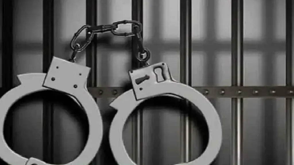 93 लाख गंडा घालणाऱ्या संशयिताला अटक Suspect arrested for embezzling Rs 93 lakh