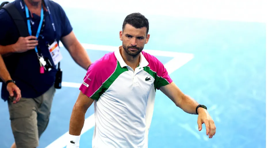 डिमिट्रोव्ह दुखापतीमुळे निवृत्त Dimitrov retires due to injury