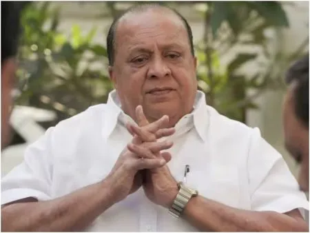 स्थानिक स्वराज्य संस्थांच्या सत्ताही लाडक्या बहिणीच देतील The power of local self-government bodies will also be given by beloved sisters.