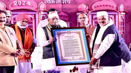 गणपत मसगे यांना लाईफ टाईम अचिव्हमेंट पुरस्कार प्रदान