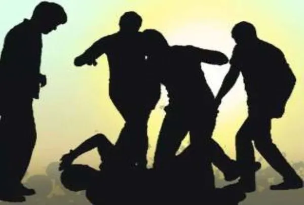 Fight between two families in Khupire; two injured