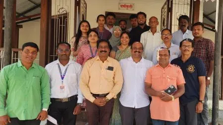 लोकवर्गणीतून सावंतवाडीसाठी रुग्णवाहिका घेणार