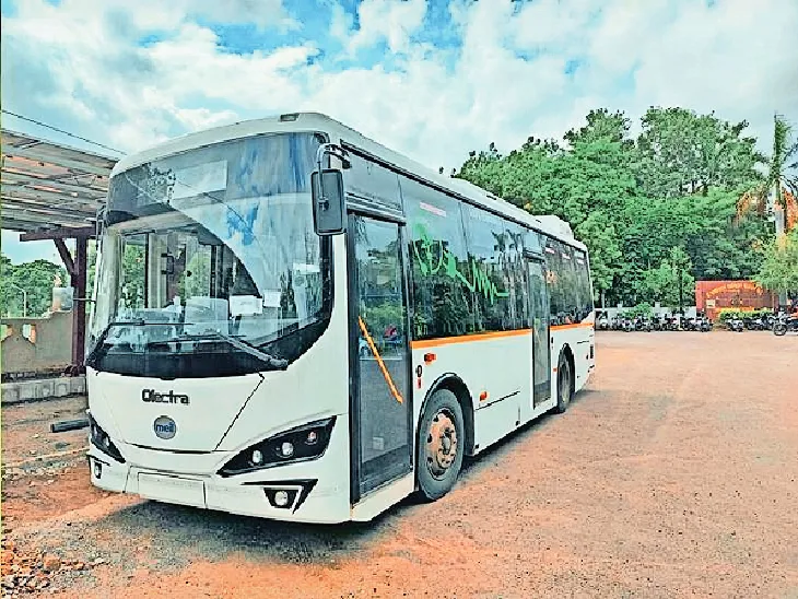 The city is waiting for 100 e-buses.