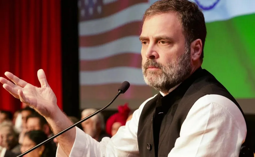 राहुल गांधींना तात्पुरता ‘सर्वोच्च’ दिलासा Temporary 'highest' relief for Rahul Gandhi