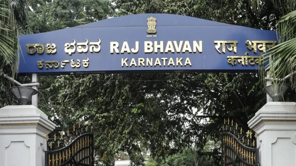 Signs of a government vs. Raj Bhavan conflict