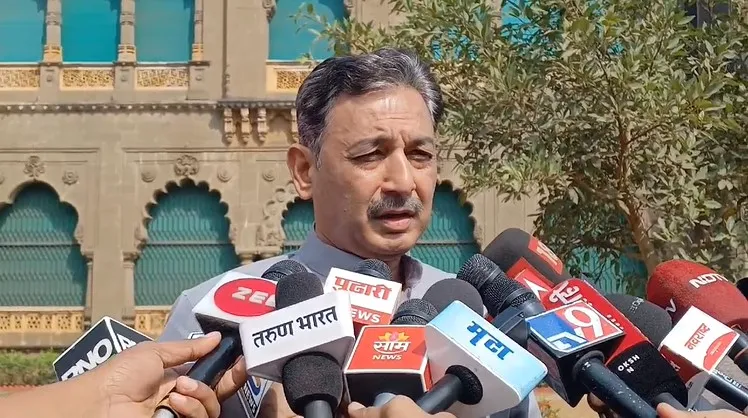 छावा चित्रपटात कोणत्याही चुका राहू नयेत अशी आमची इच्छा We wish that there should be no mistakes in the film Chhava