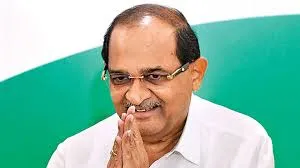 Vikhe Patil Urges Collector to Spare Sand Transporters