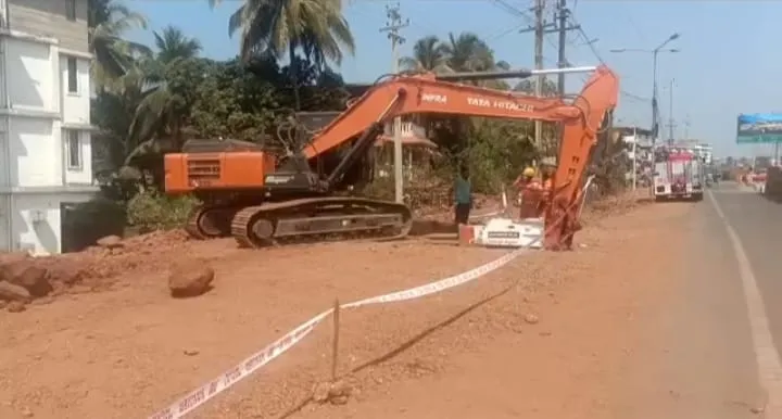 Fuel line burst under pressure