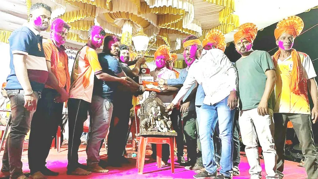 दुर्गादेवी प्रसन्न मालापुर चिक्कमलिकवाड बैलजोडी प्रथम Durgadevi Prasanna Malapur Chikkamalikawad bullock pair first