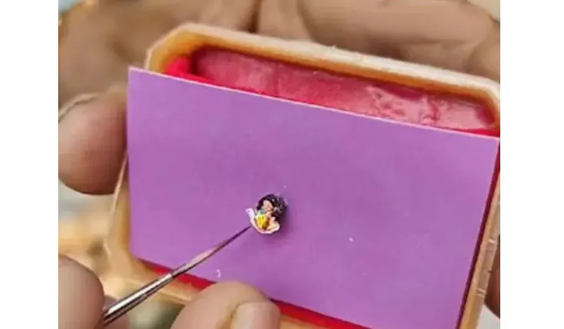 Saraswati on a mustard seed