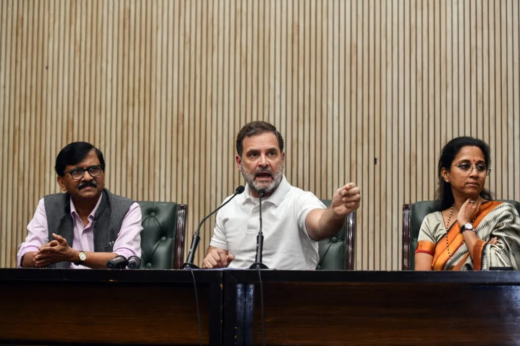 आरोपांना आयोग लेखी उत्तर देणार The commission will respond in writing to the allegations.