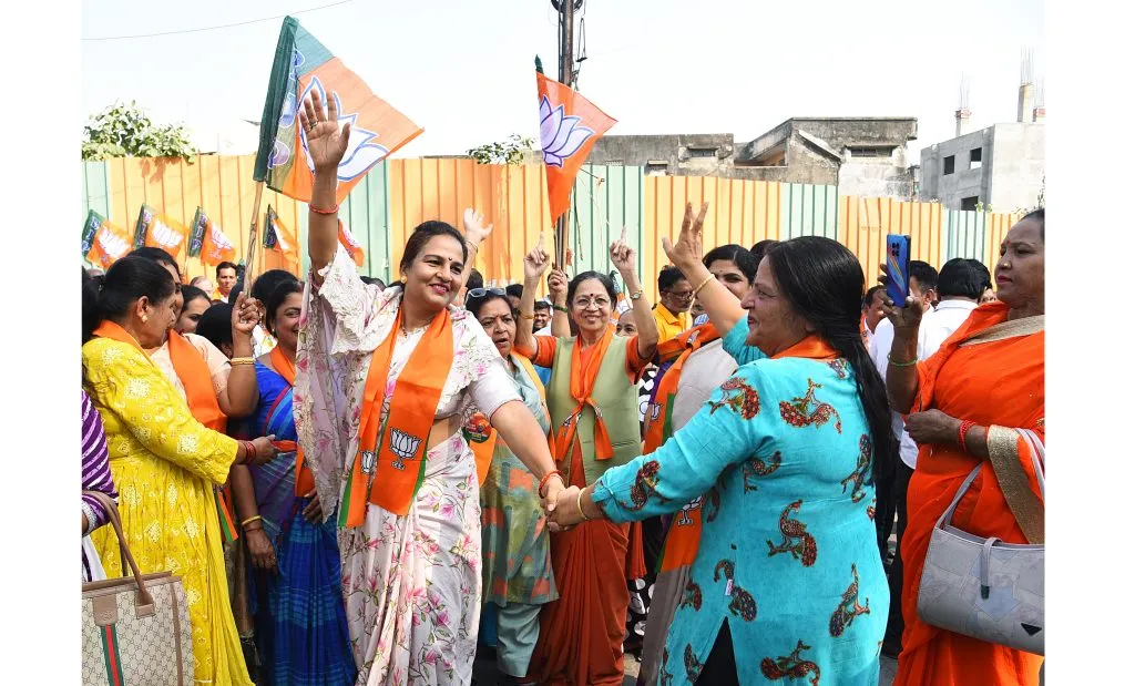 27 वर्षांनंतर… दिल्ली भाळली भाजपवर After 27 years... Delhi is angry with BJP