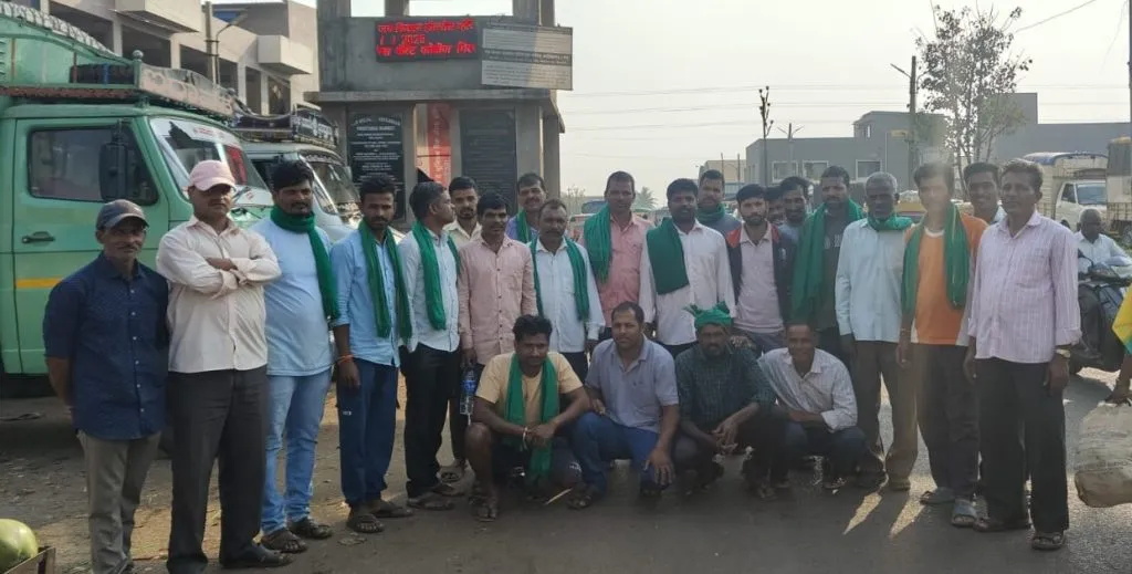 बेळगाव परिसरातील शेतकऱ्यांचे आंदोलन Farmers' protest in Belgaum area