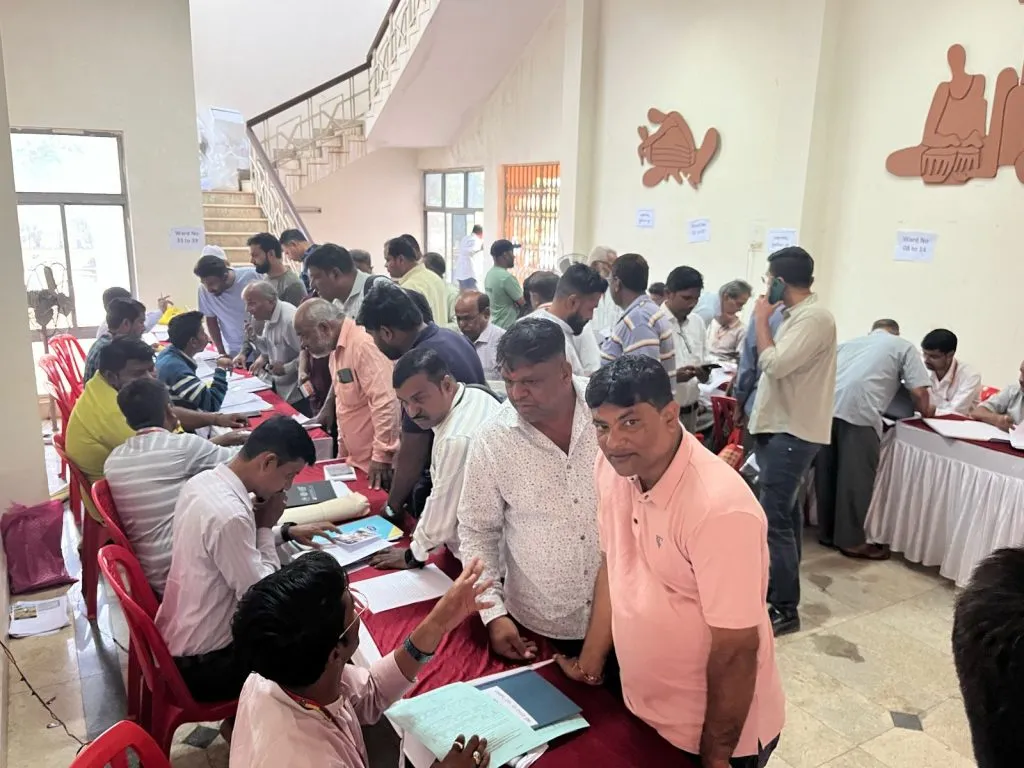 Distribution of A-B passes to 240 properties