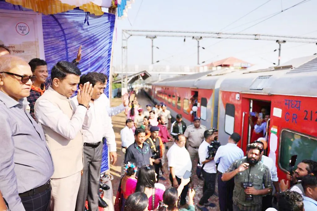 One thousand devotees leave for Mahakumbh