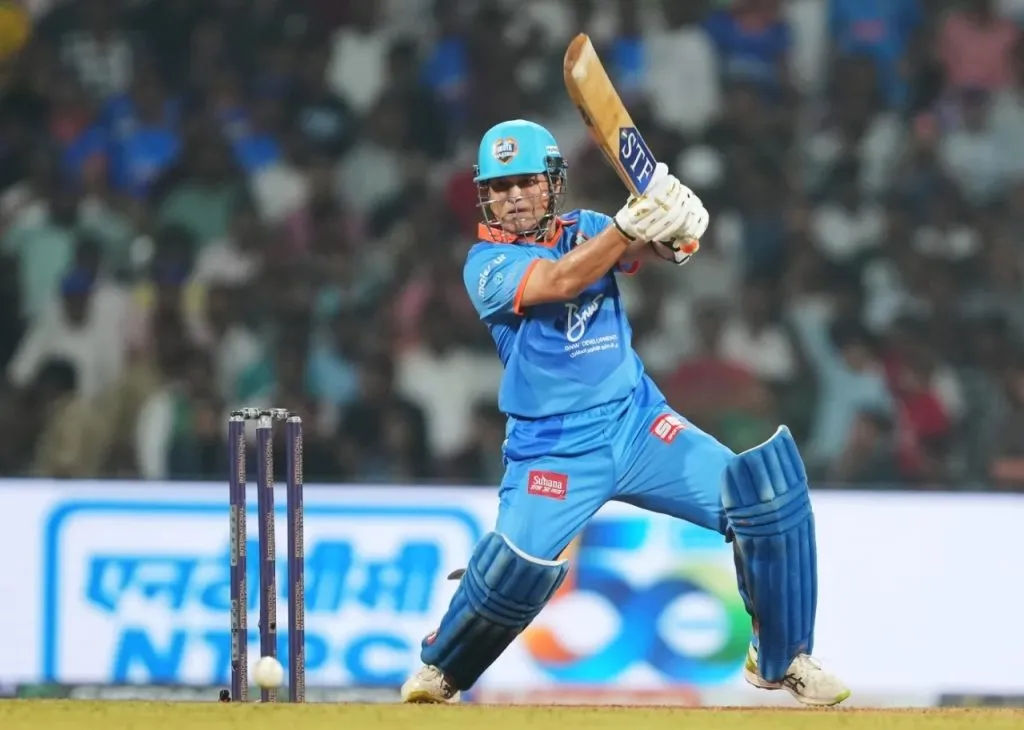 Sachin, Gurkeerat shine in India Masters victory