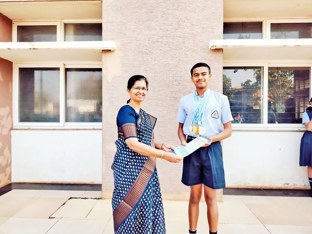 Vedant wins individual title in swimming competition