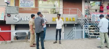 सोशल मीडियावरील पोस्टवरून तोडफोड Vandalism from social media posts