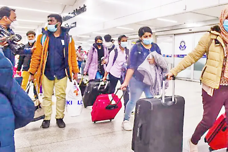 Illegal immigrants sent on Sunday