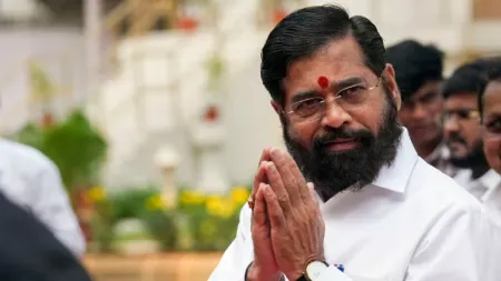 Deputy CM Eknath Shinde Receives Car Bomb Threat!
