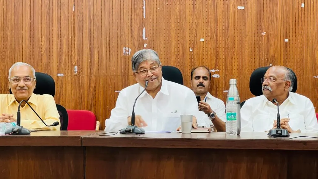 Grow Organization with Activist-Representative Coordination