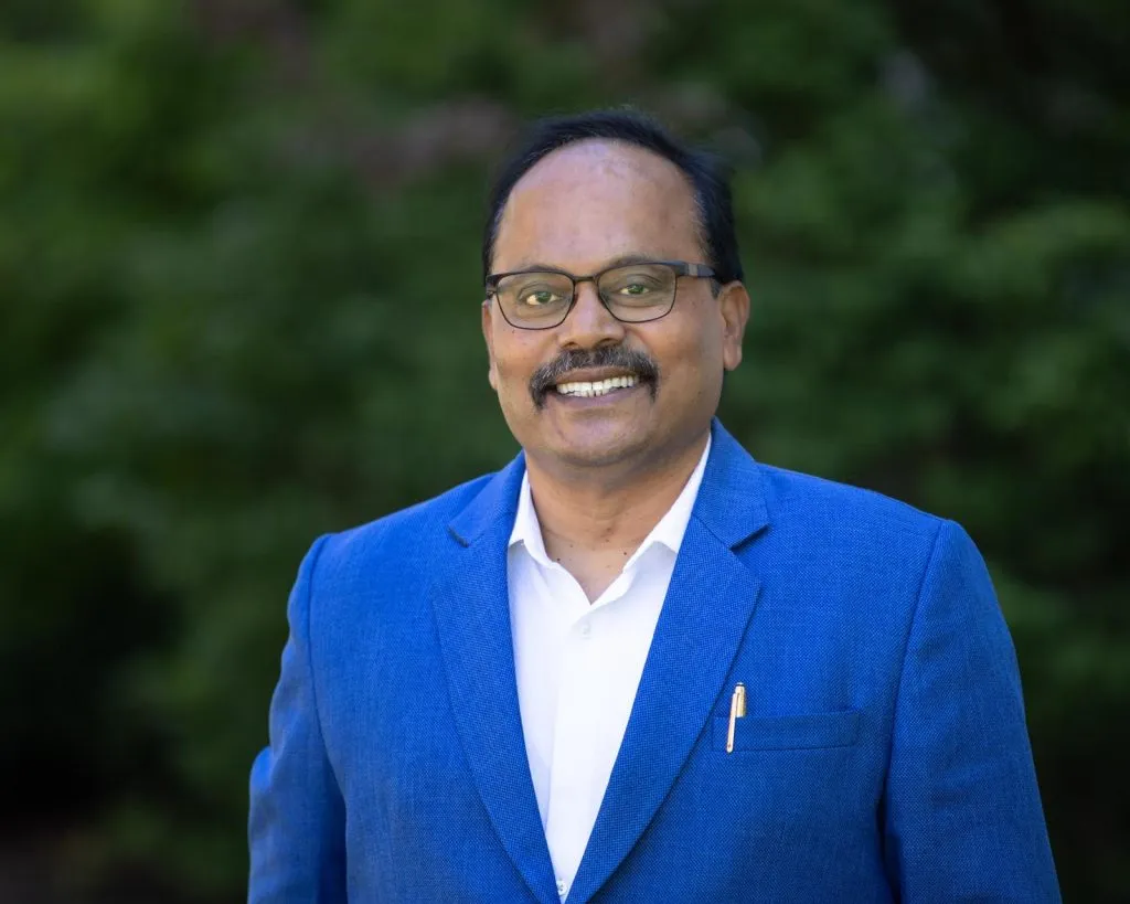 गुहागरचा सुपुत्र अमेरिकेत पहिला मराठी आमदार Guhagar's son becomes first Marathi MLA in America
