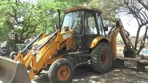दाभोळेत जेसीबी चोरीप्रकरणी गुन्हा दाखल Case registered in Dabhole for JCB theft