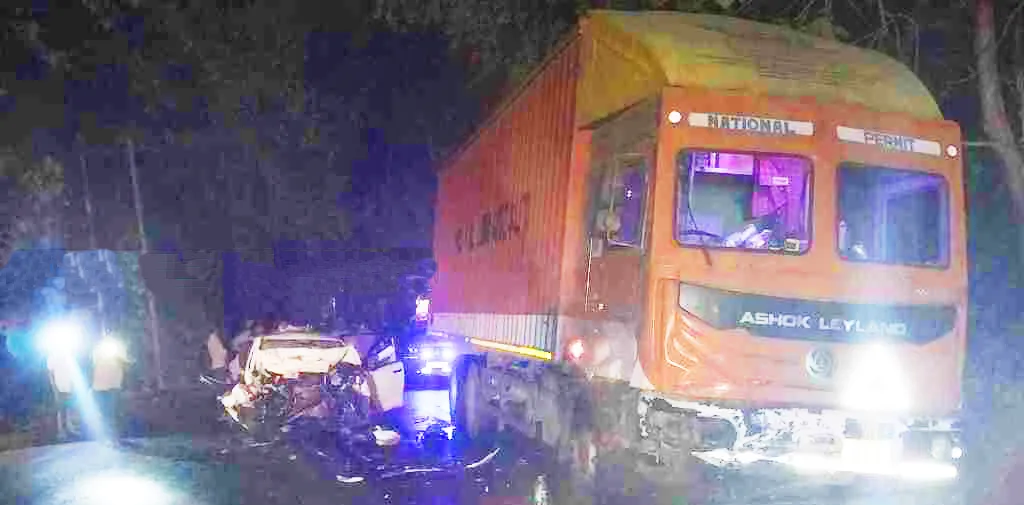 Three killed in accident near Yallapuram