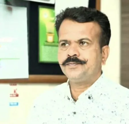 Revenue Servant Santosh Nalvade dies in an accident