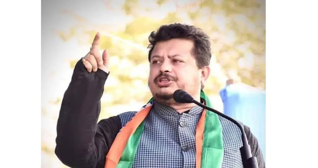 पश्चिम बंगालचे नाव बदलण्याची तृणमूलची मागणी Trinamool demands to change the name of West Bengal