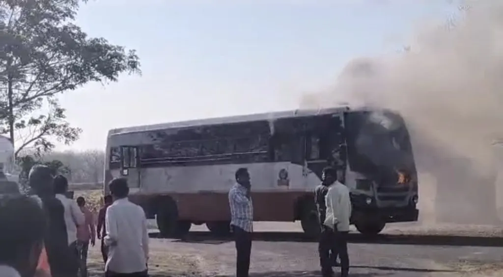A bus bound for Tuljapur suddenly caught fire.