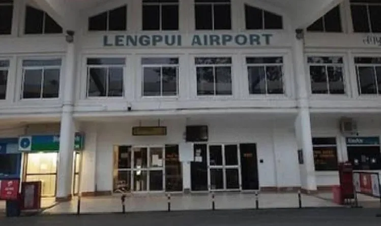 Opposition to handing over the airport to the Air Force