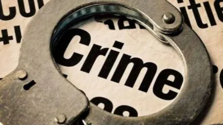 Sangli News: नशेखोर गुंडांकडून हॉटेलची तोडफोड, तलवारी नाचवत दिली खूनाची धमकी hotel staff escape clutches police station not register case in sangli