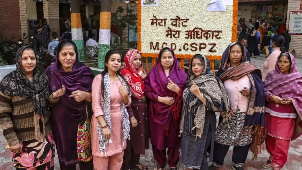 Nearly 60 percent voting in Delhi